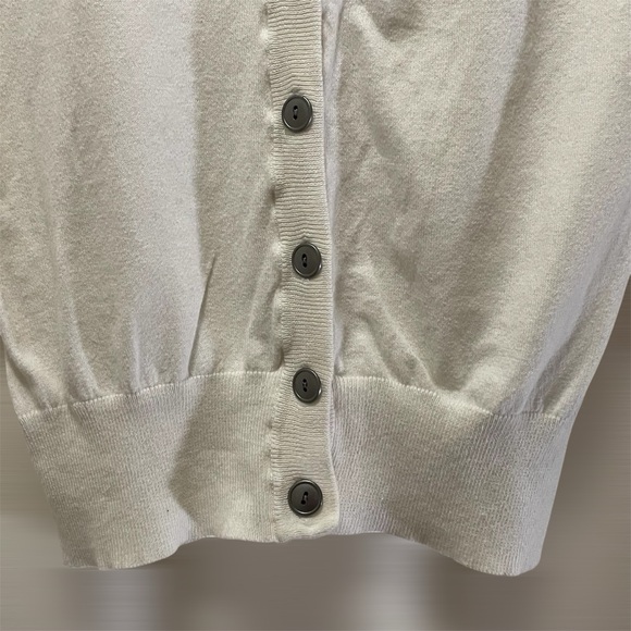 Forever 21 Cream and Gray Striped Cardigan - Picture 5 of 11